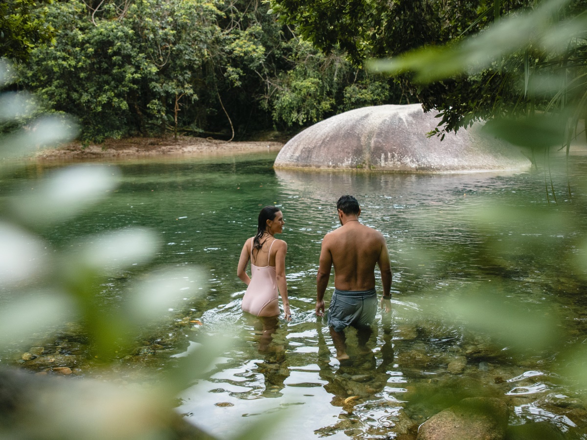  The Babinda Boulders in Queensland, showcasing a stunning natural landscape